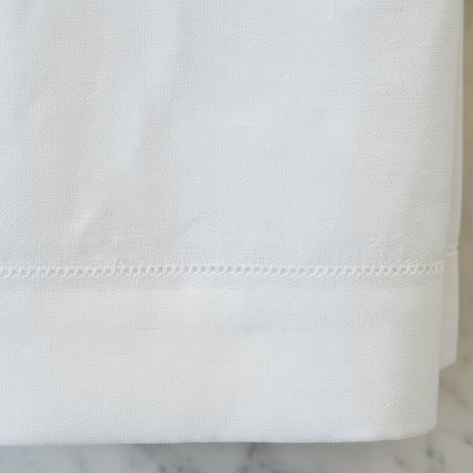 Leinen mit Satin-Effekt – Close-up