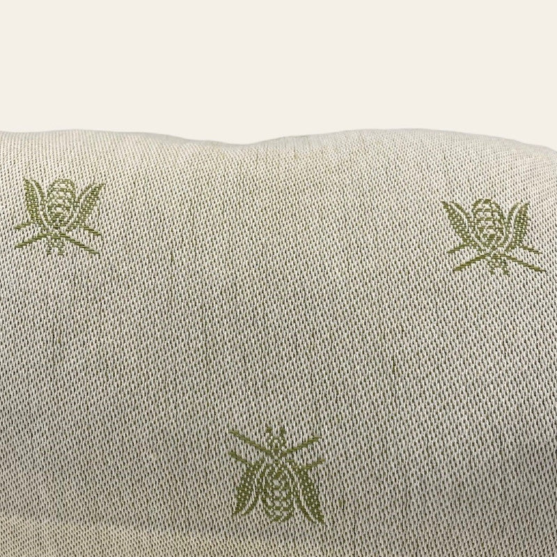 Deko-Nackenrolle Jacquard „Biene“