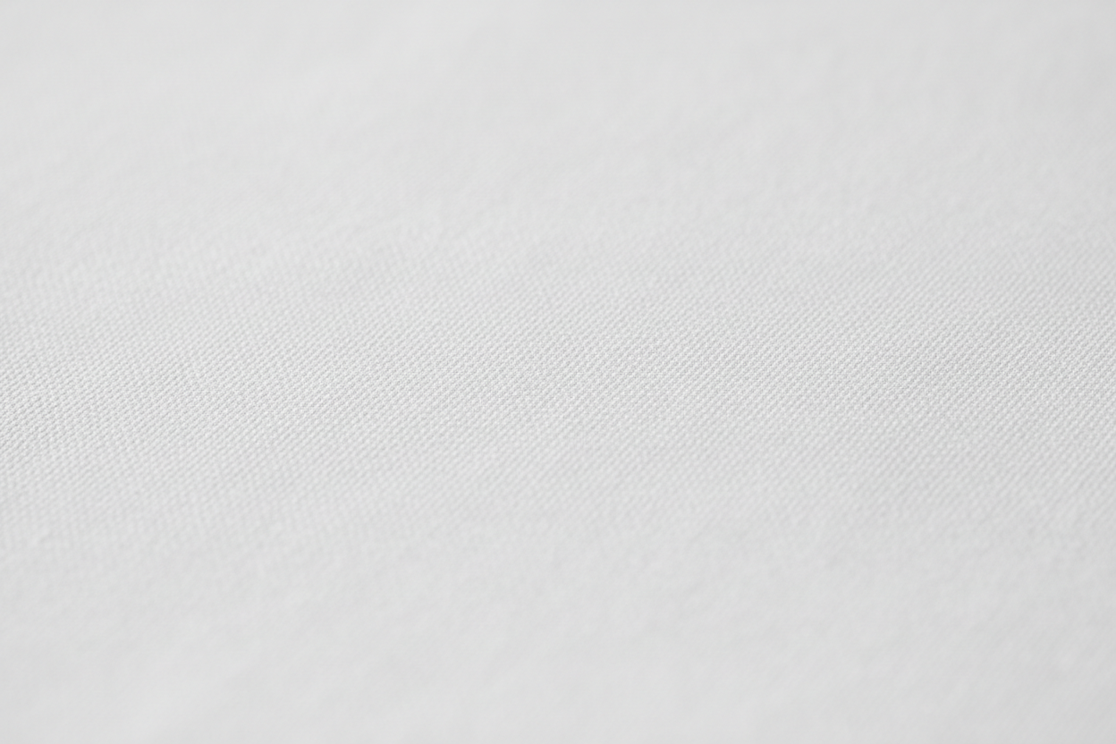 Detailaufnahme des feinen Perkal-Gewebes 500 TC aus 100% Supima-Baumwolle, Made in Italy
